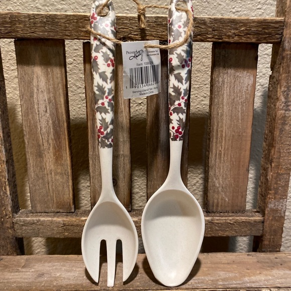 Christmas Red Berry & Green Holly Serving Spoon & Serving Fork Set Of 2 - Picture 2 of 16